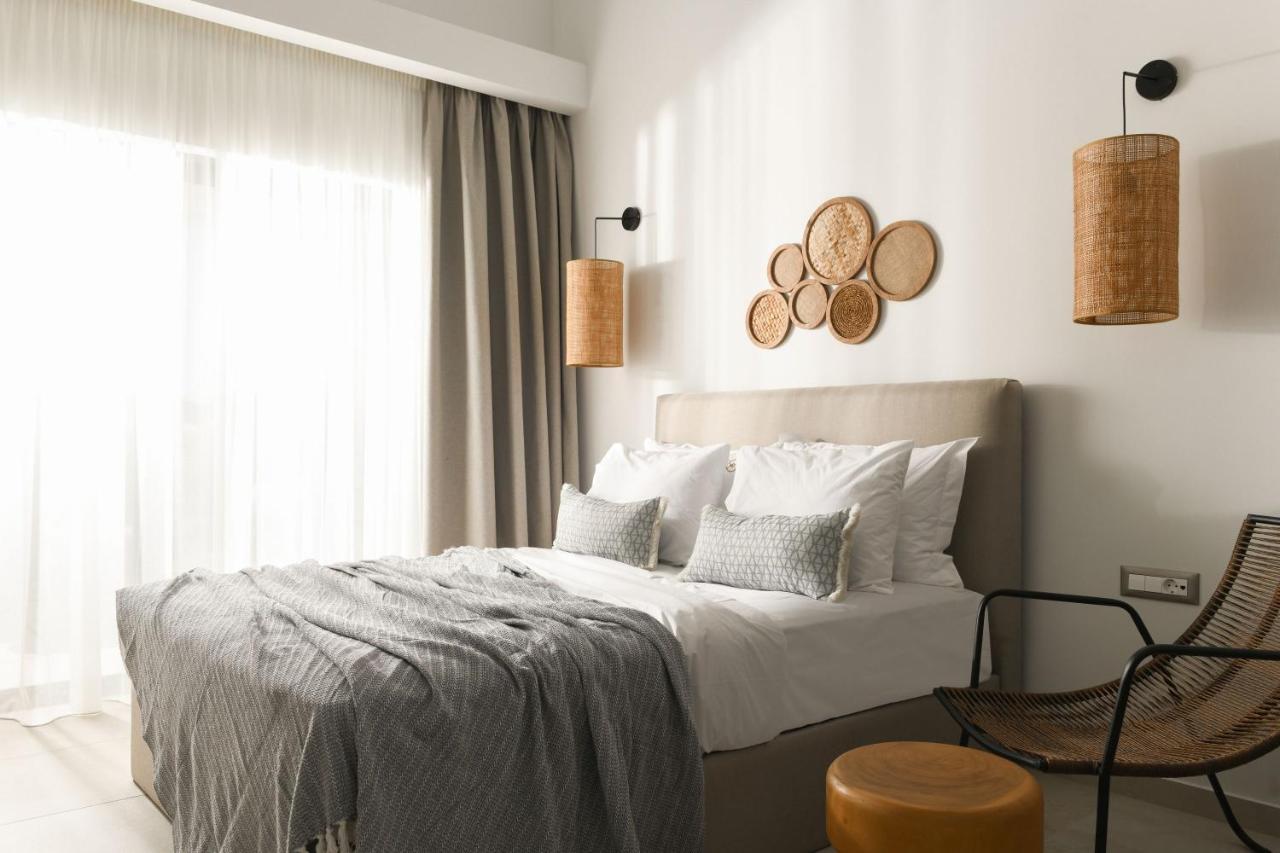 Lagoon Luxury Suites Vasilikí Esterno foto