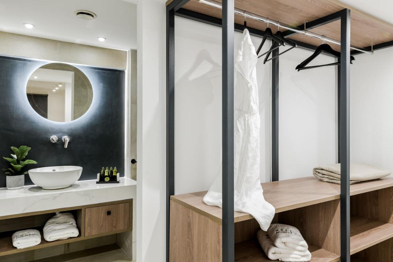 Lagoon Luxury Suites Vasilikí Esterno foto